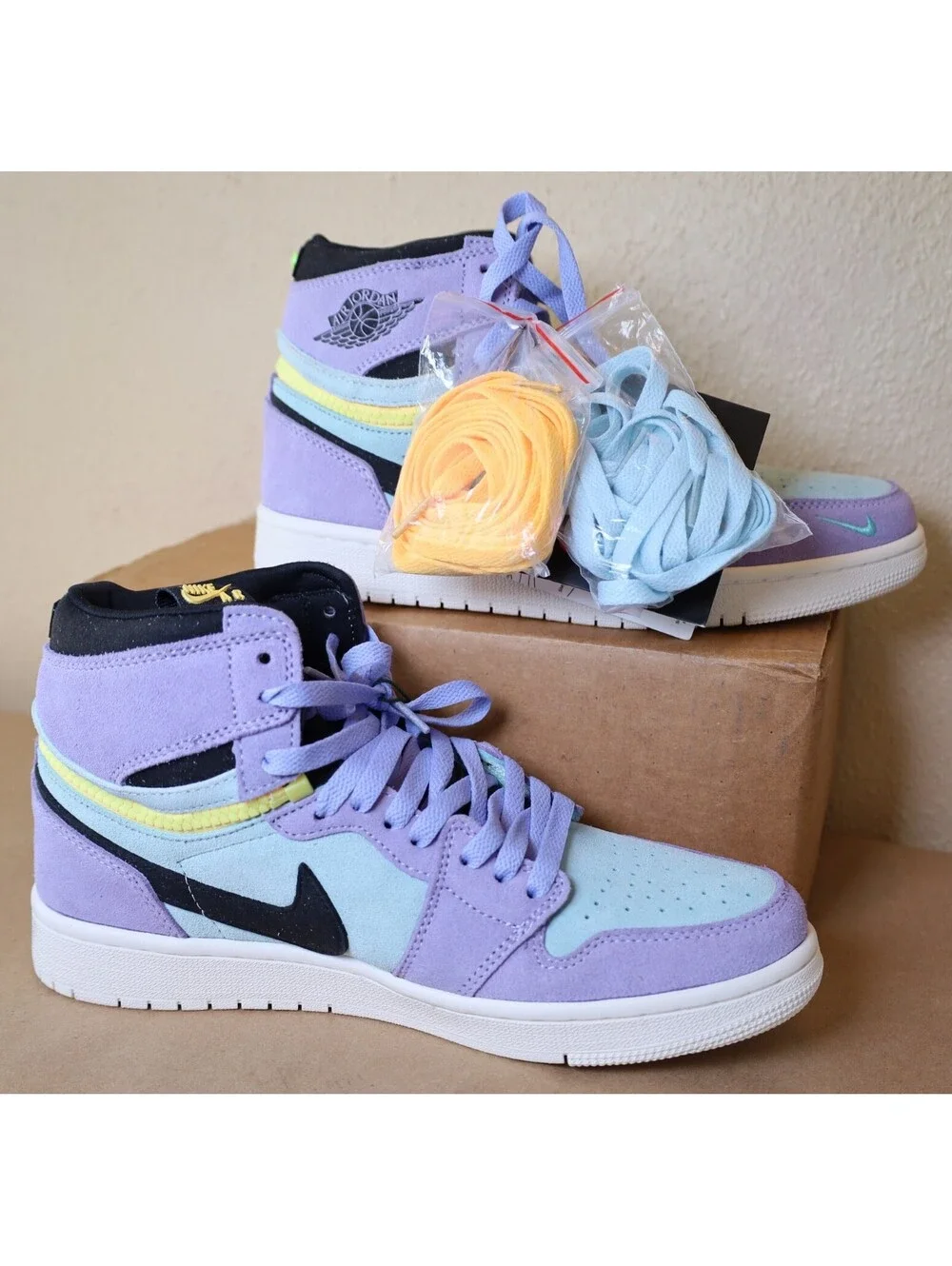 Size 8 - Air Jordan 1 Switch High Purple Pulse Mens NIB